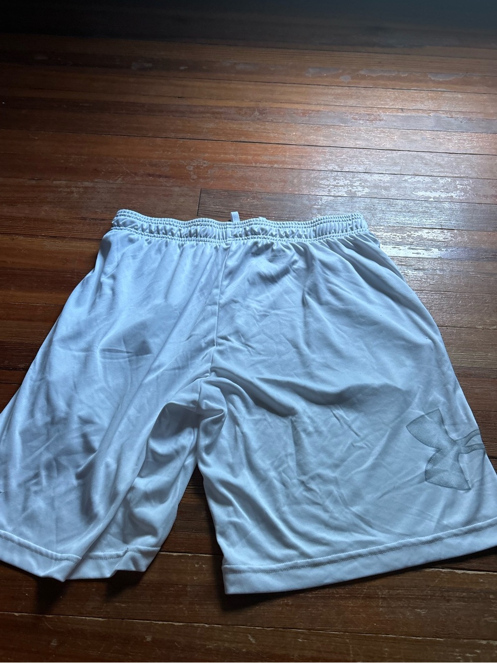 Under armor Men's White Athletic Drawstring Shorts
SIZE:L
NEVER WORN - Picture 2 of 3